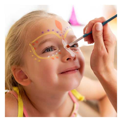 Schminken und Maskieren