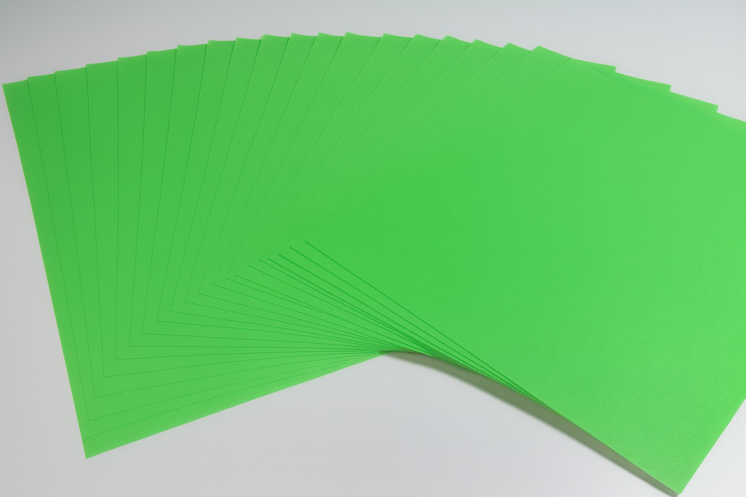 Transparentpapier 70x100 25Bg grün