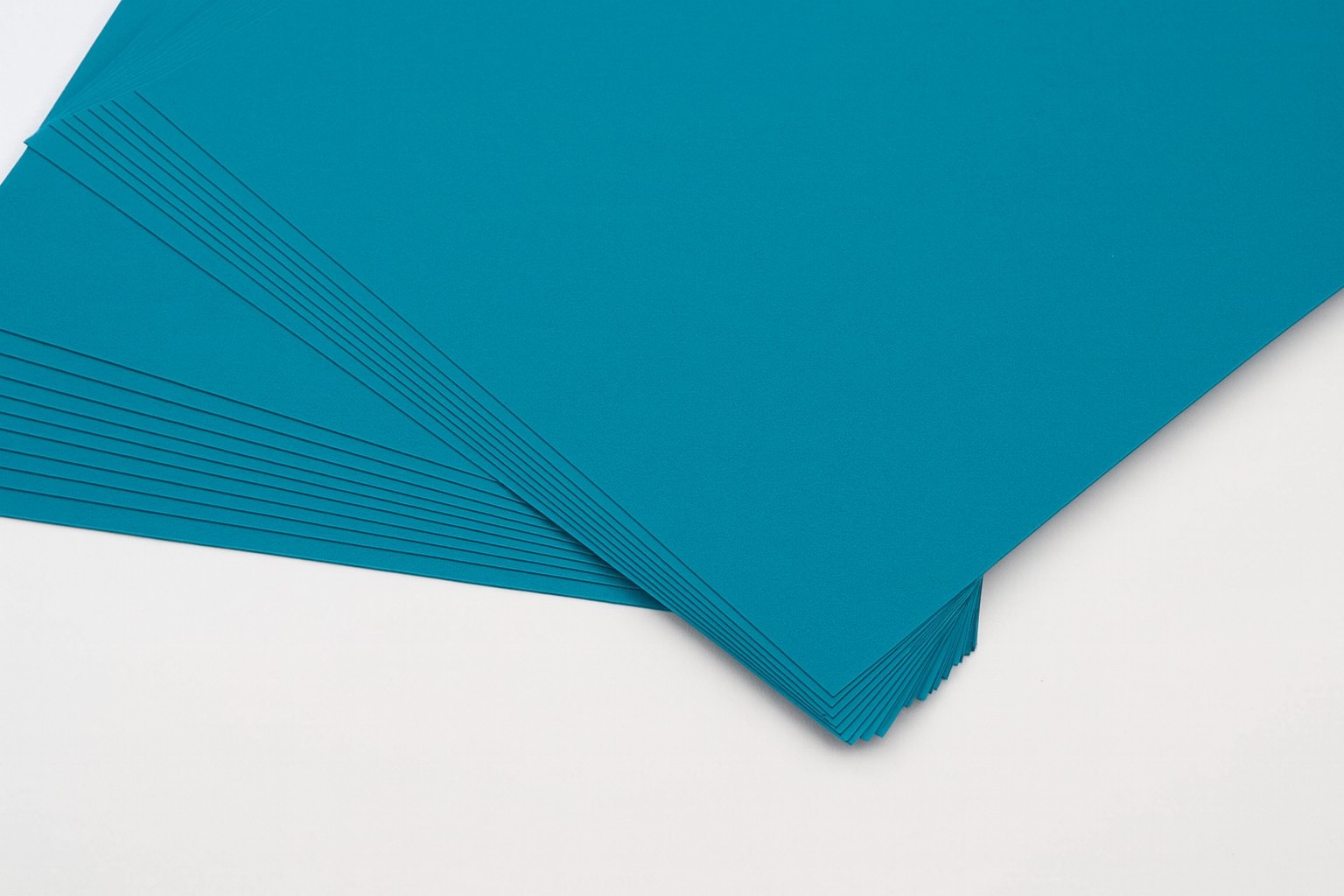 Fotokarton 50x70cm, 10 Bogen türkis