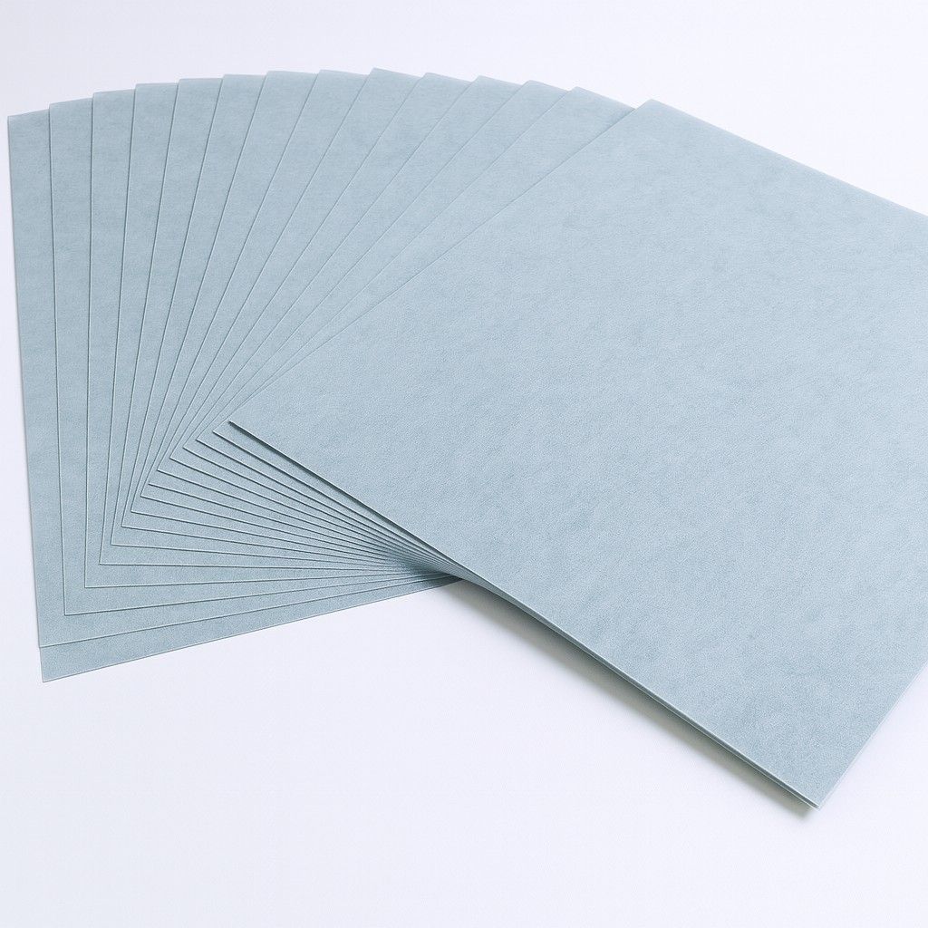 Blumenseide 20g/m², 50x70cm, 26 Bogen silber