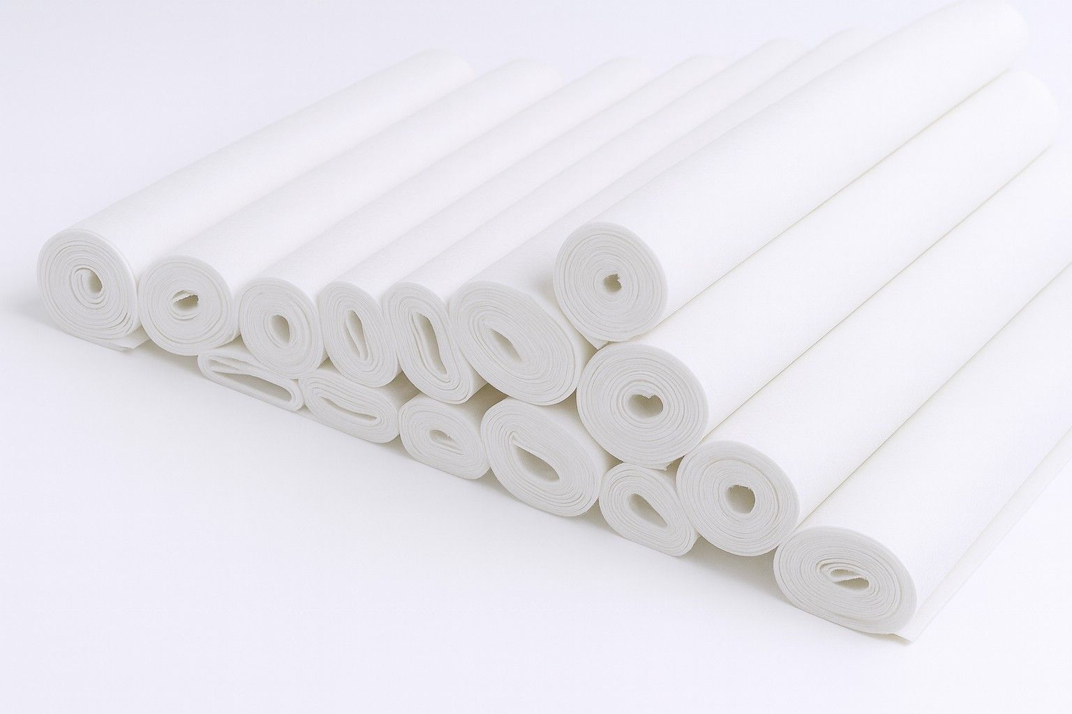 Bastelfilz 150g/m², 45cmx5m, 1 Rolle weiß